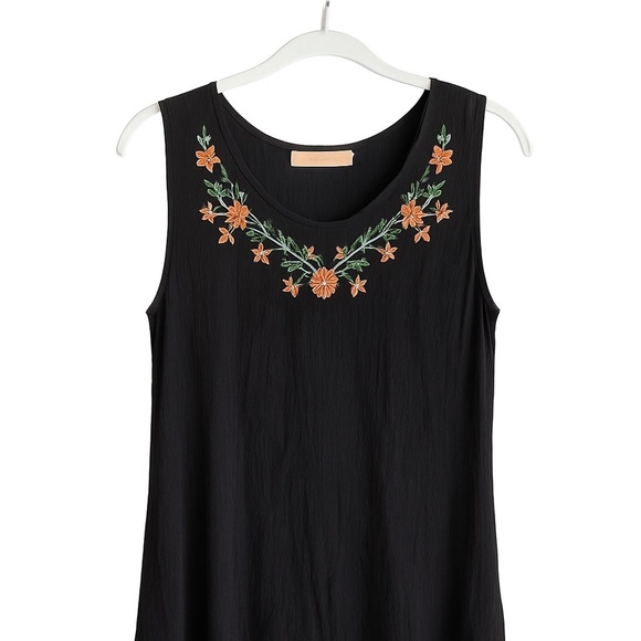 La Cera Black Sleeveless Rayon Dress Medium Floral Embroidered Boho India - Picture 2 of 8